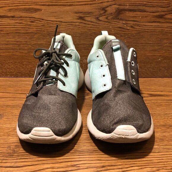 Nike Roshe run womens green sneakers print blue shoes size 9 599432-330 - Picture 2 of 8